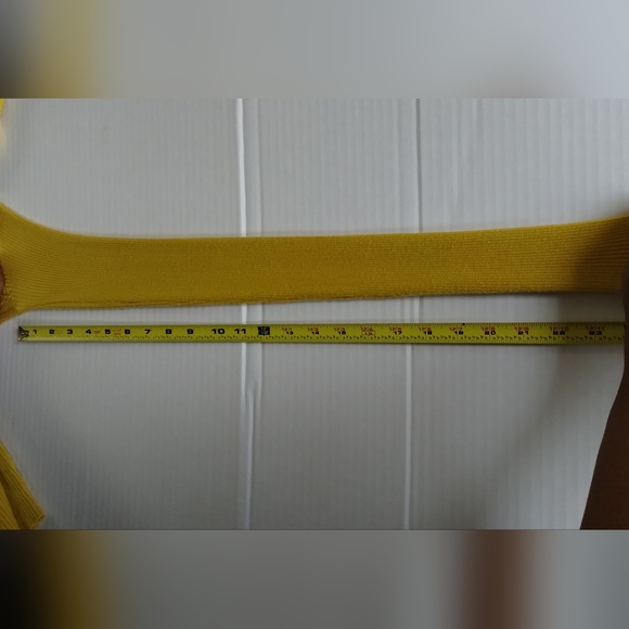 Long Sleeve Sweater - Picture 6 of 9